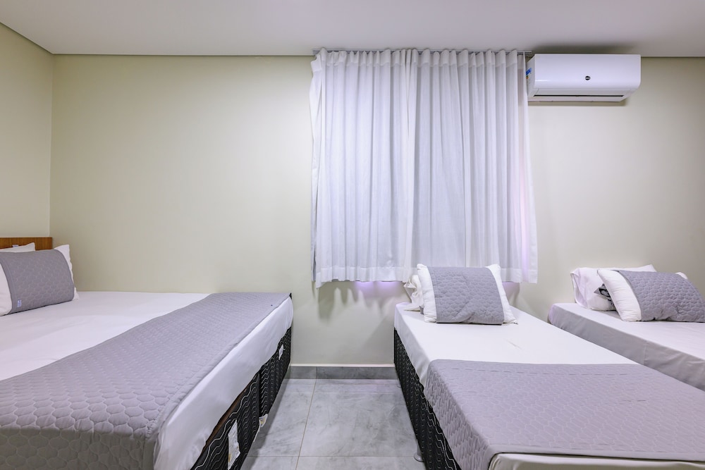 OYO Hotel Brisa Tropical Brasilia 24/50