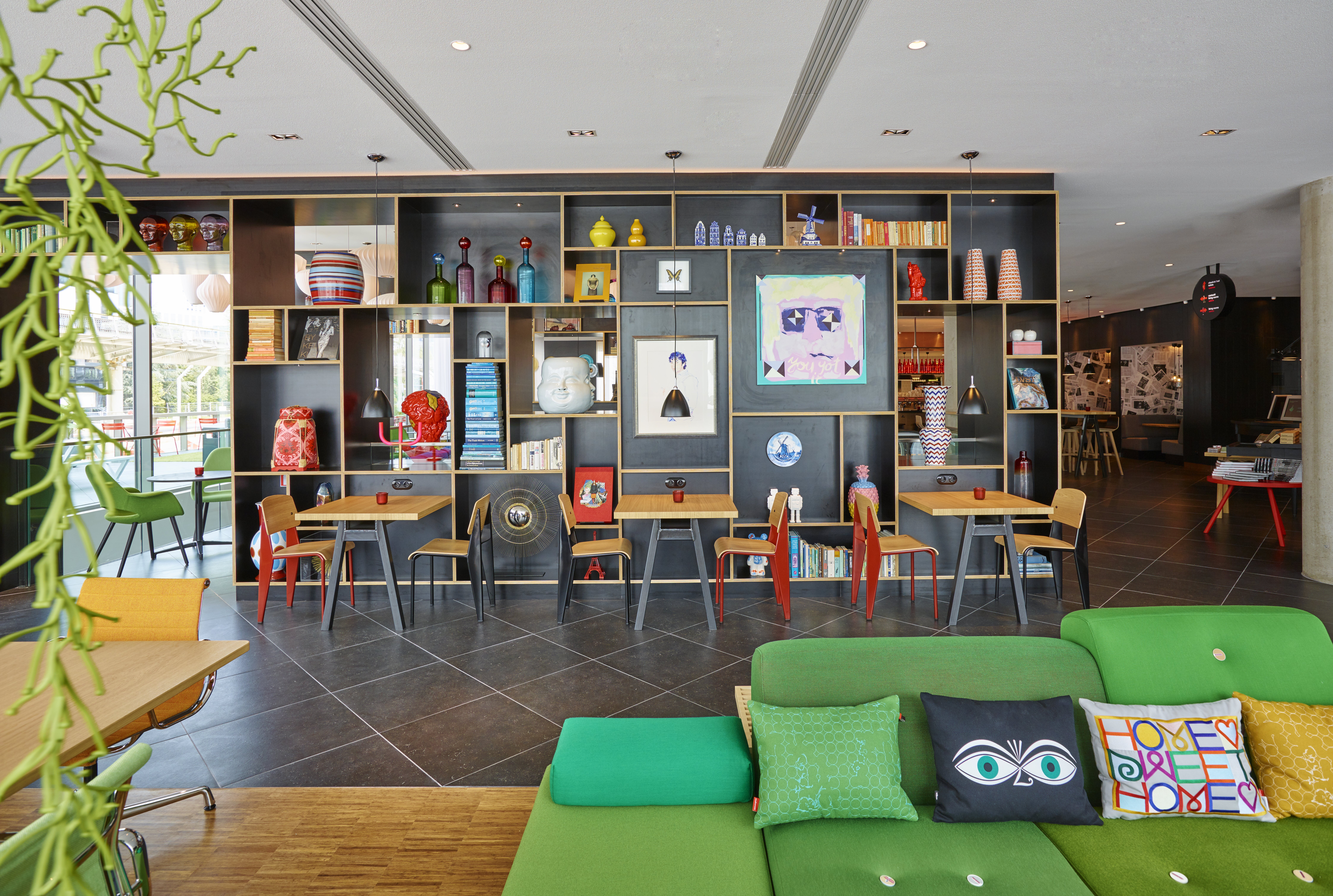 CITIZENM PARIS LA DEFENSE 19/42