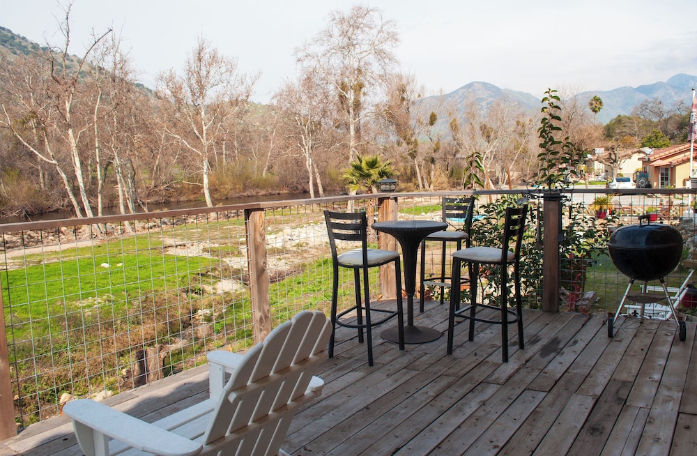 Sequoia Riverfront Cabins 70/71
