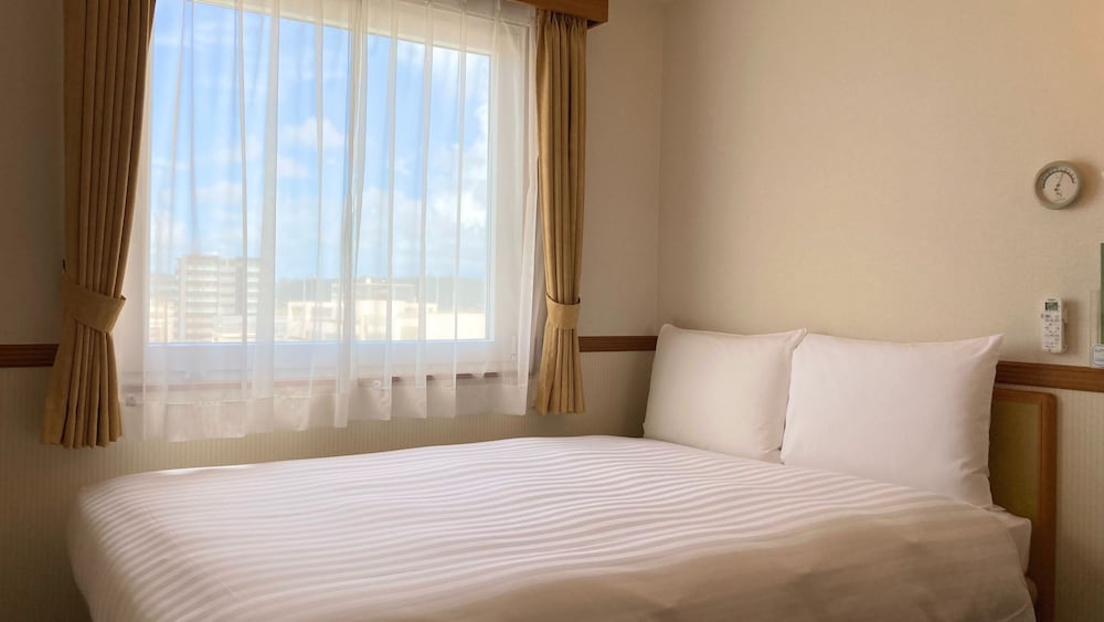 Toyoko Inn Naha Shin Toshin Omoromachi 16/58
