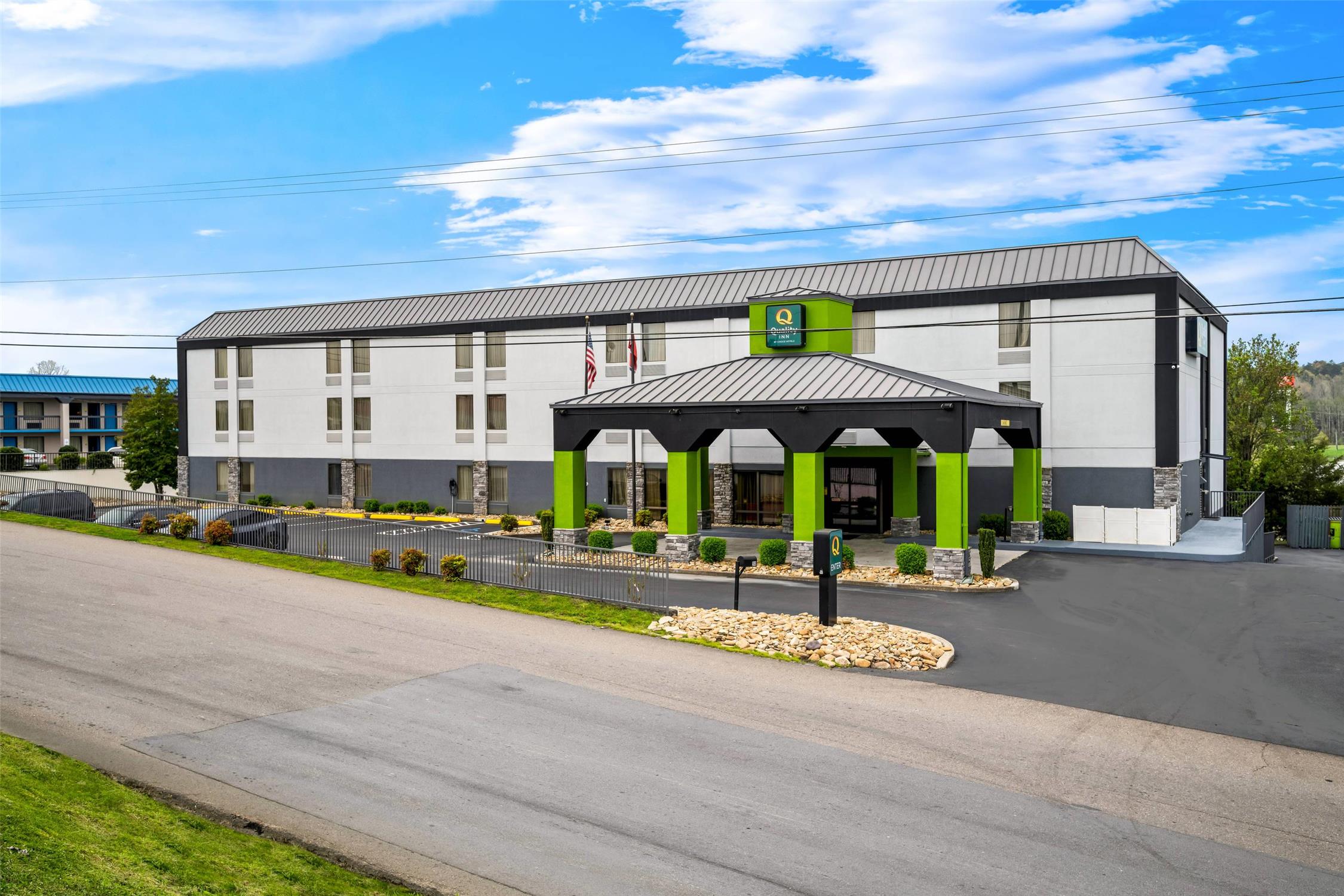 Quality Inn Bulls Gap 35/39