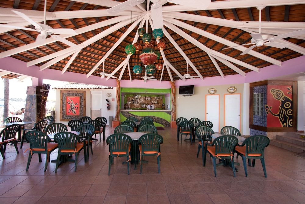Decameron Los Cocos Guayabitos Ramada All Inclusive Resort 27/49