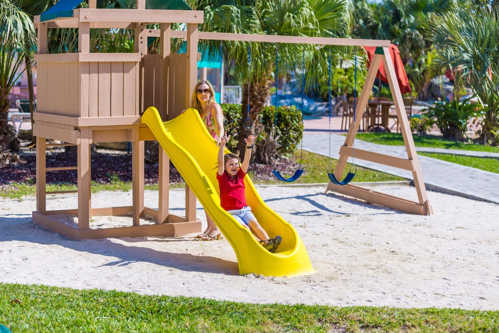 Island Seas Resort 44/60