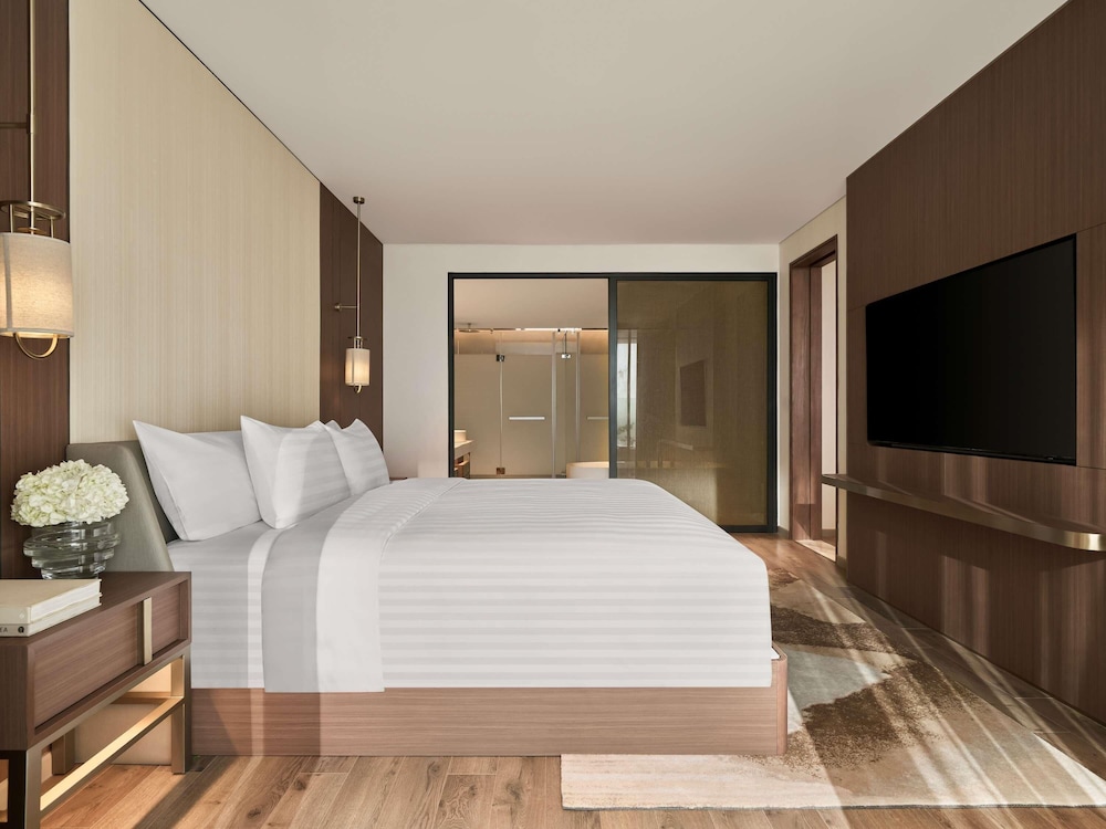 Pullman Ninh Binh 16/63