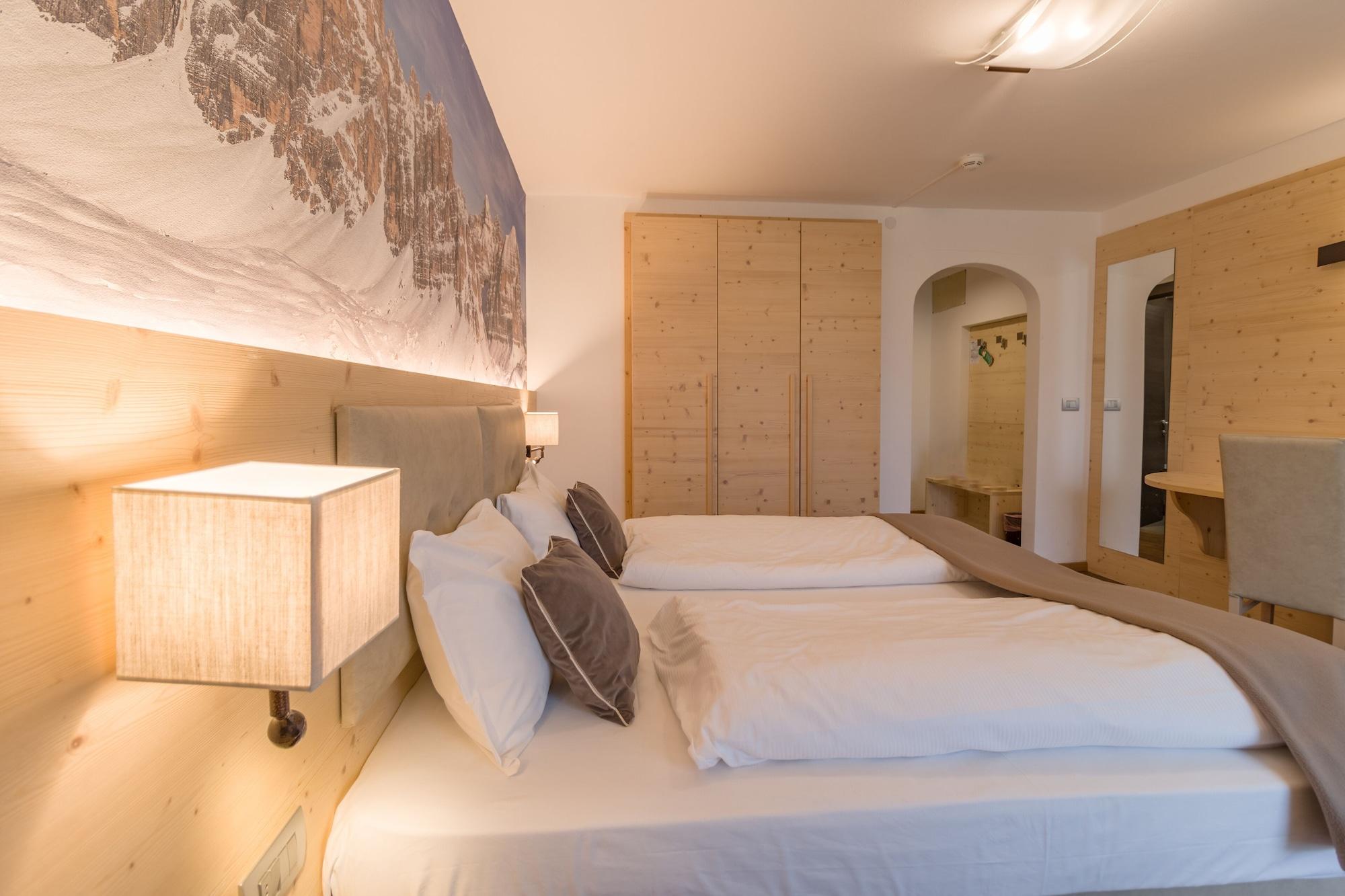 2 Bedrooms, Deluxe