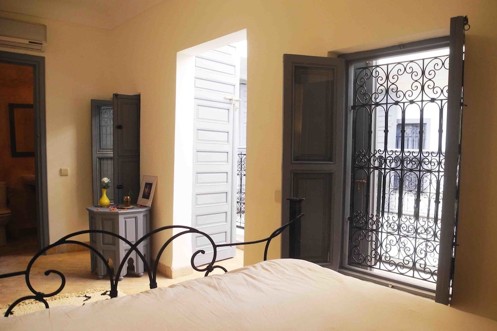 Riad Linda 17/43