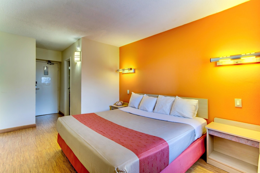 Motel6 Washington, DC 36/66