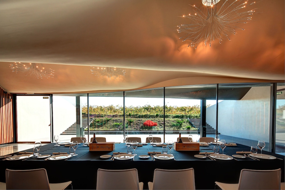 Cava Hotel Mastinell 44/68