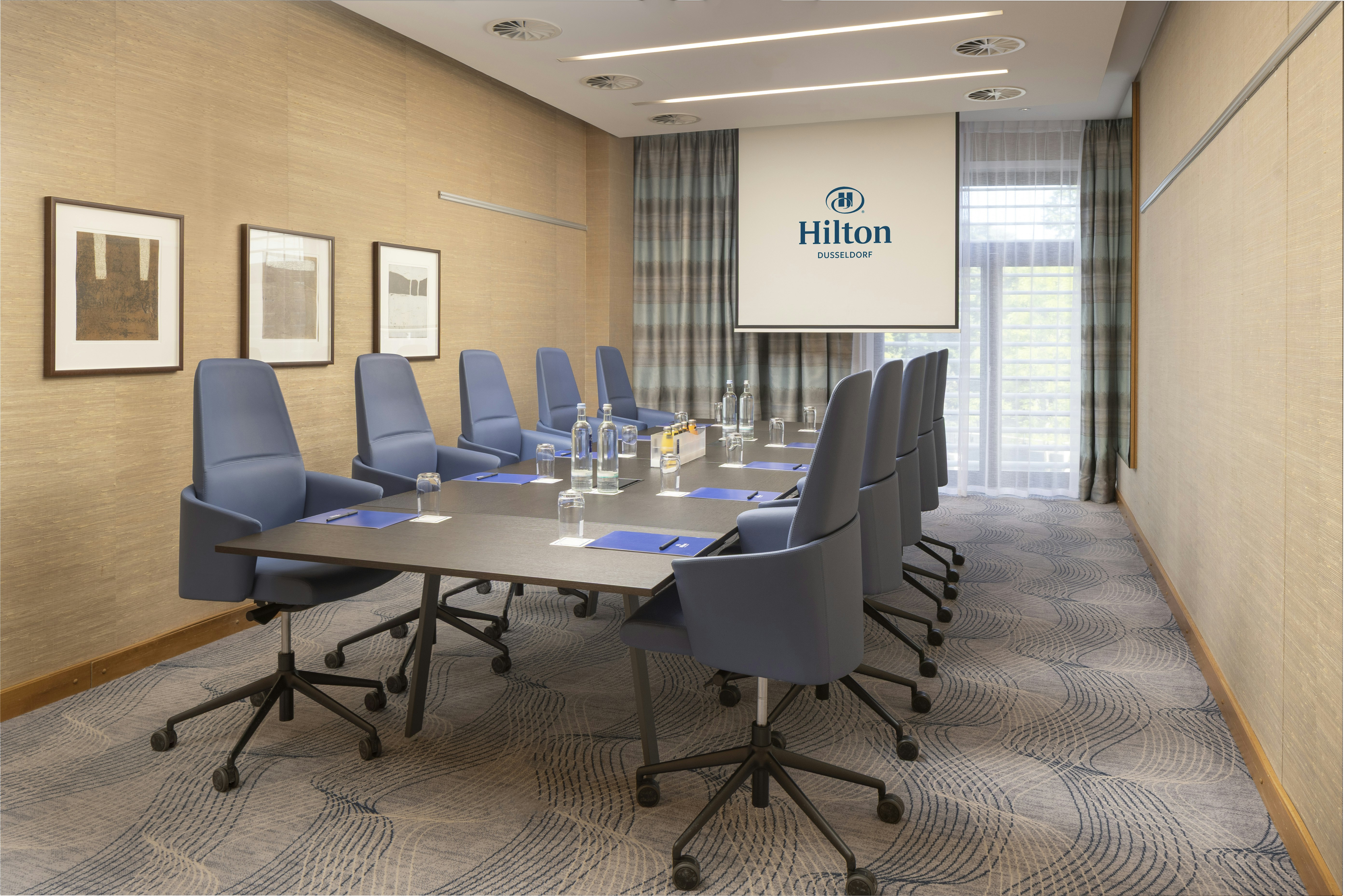 Hilton Duesseldorf 39/48