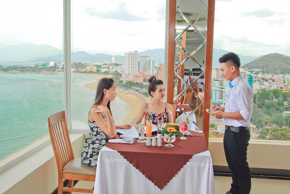 Nha Trang Wonderland Hotel 42/61