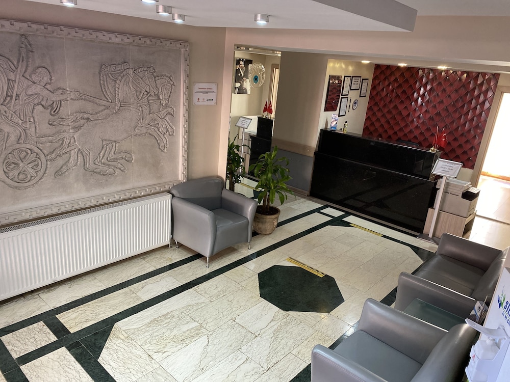 Arapgir Nazar Hotel 7/49