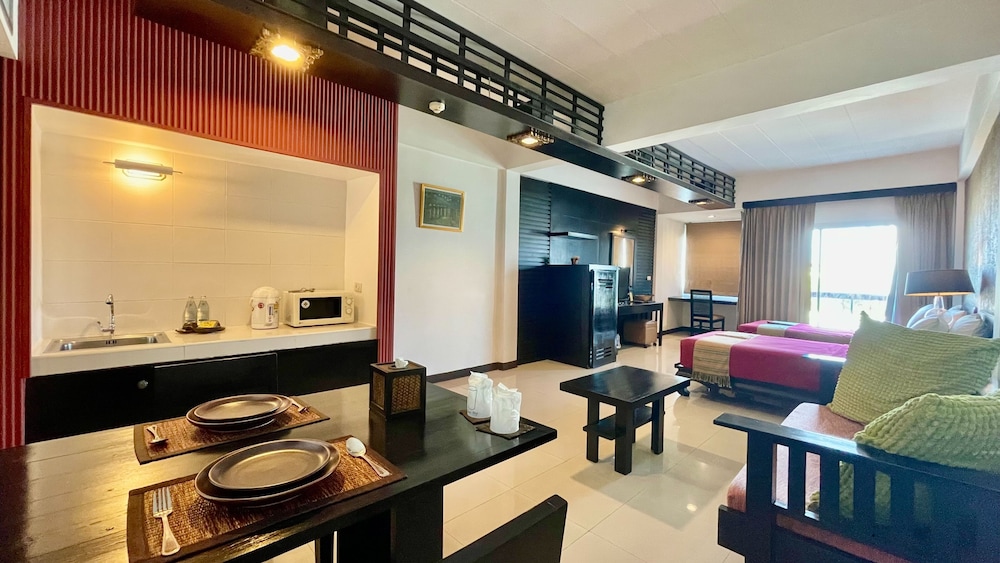 Siam Piman Hotel 49/72