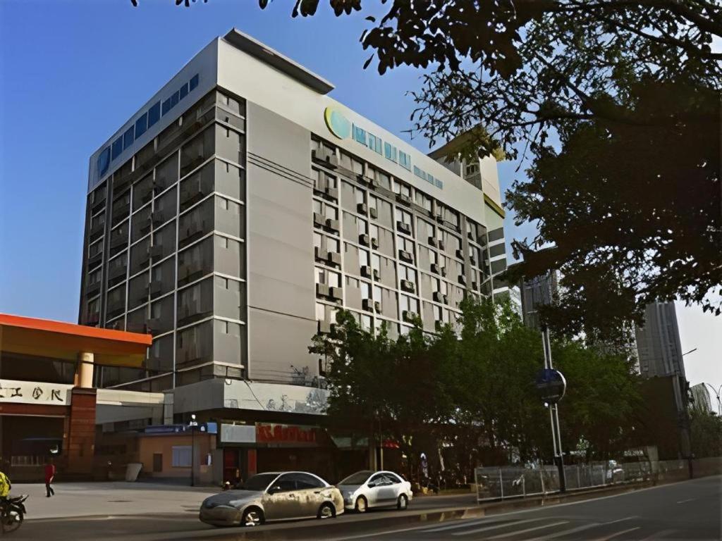 City Comfort Inn (Maoming Xuefu) 5/47