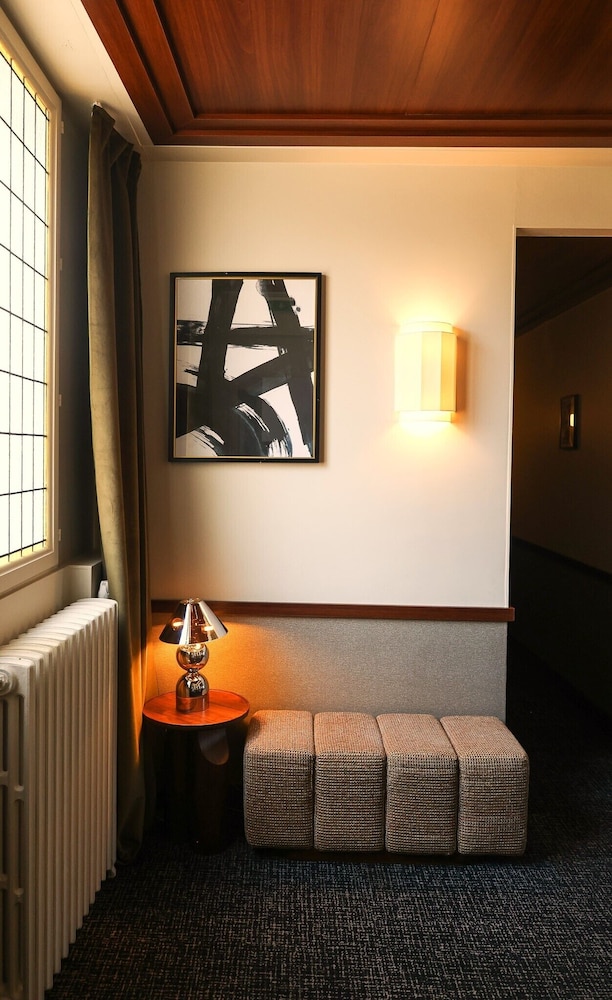 HOTEL D'ARGENSON 56/75
