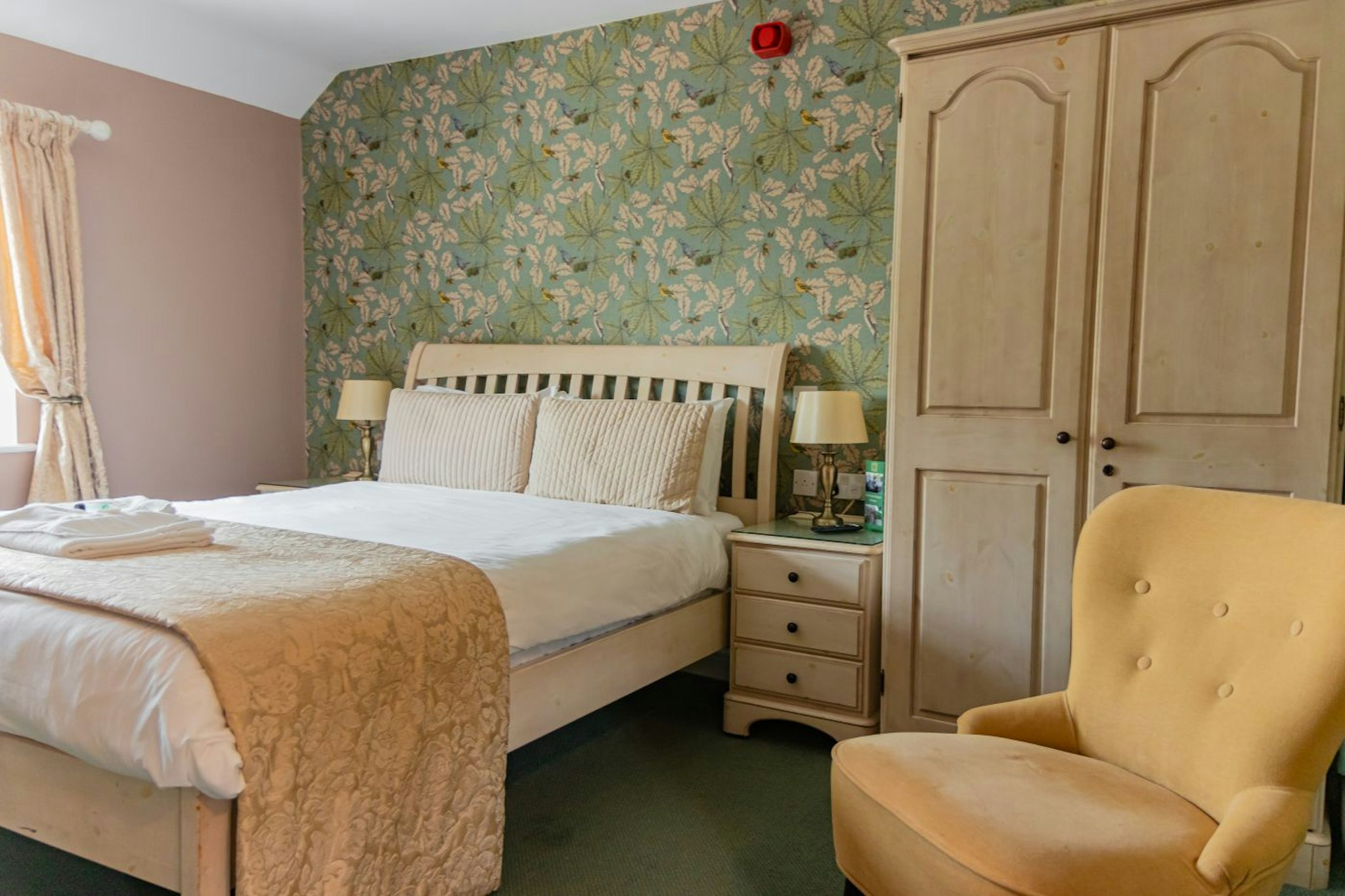 Northover Manor Hotel 4/9