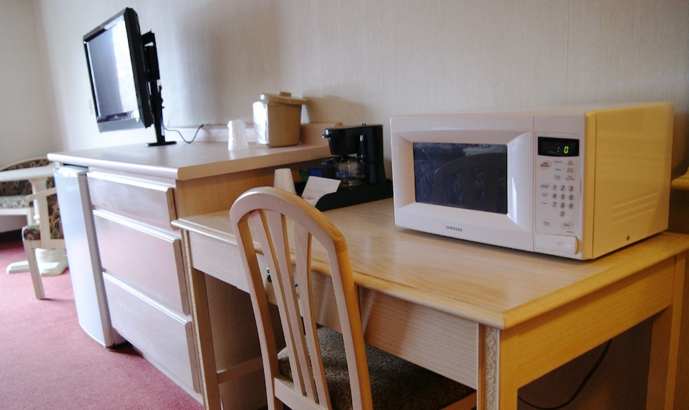 Meadow Court Inn 33/52