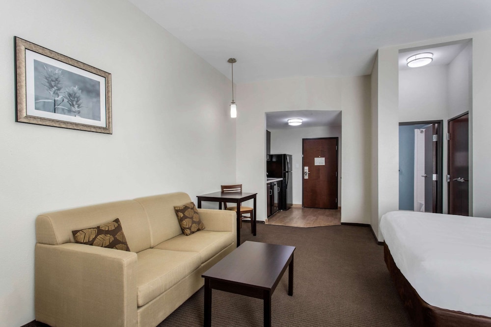 MainStay Suites Big Spring North I-20 10/22