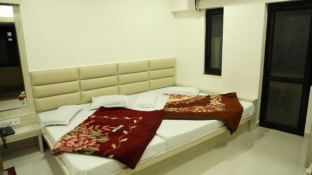 HOTEL SAHIL 11/33