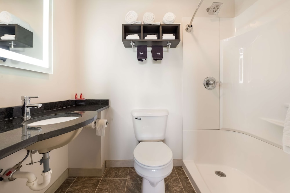 Surestay Hotel By Best Western Thomson 21/41