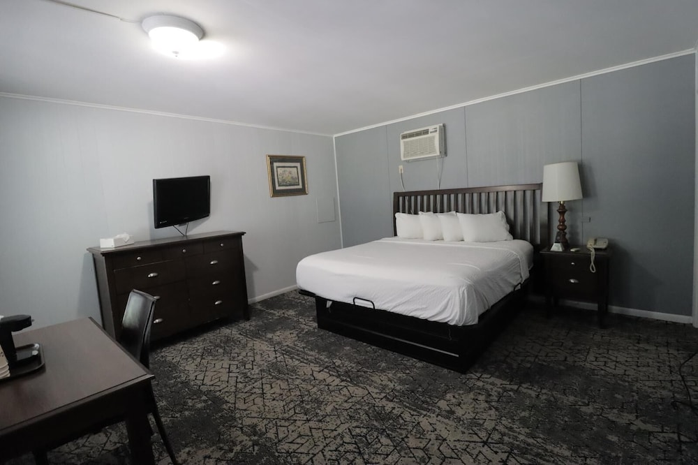Travelodge By Wyndham Lincoln Near White Mountain 29/53