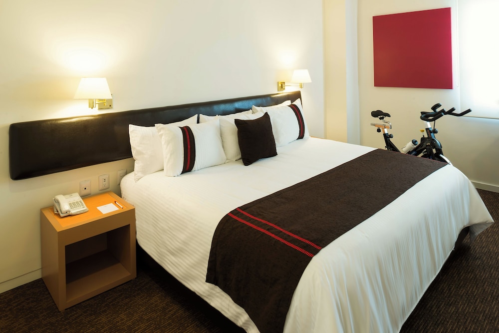 Hotel VM Express Queretaro 25/47