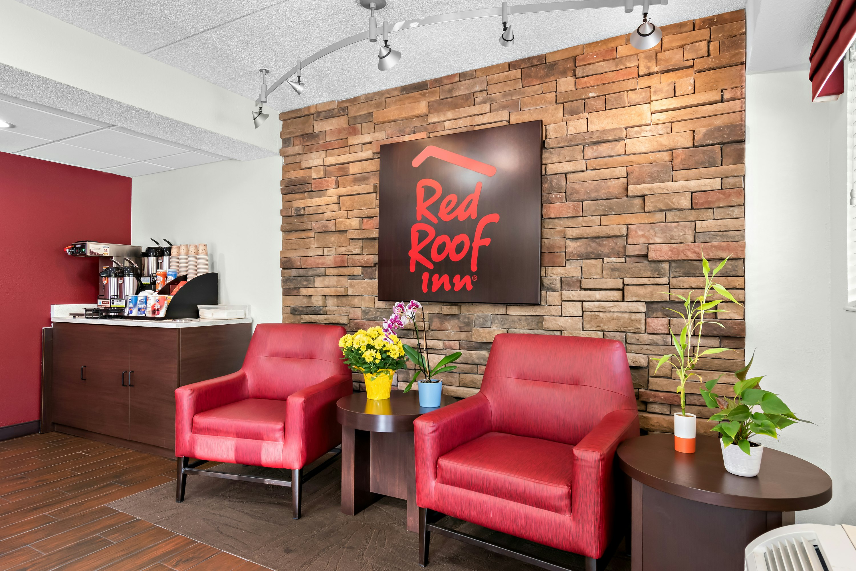 Red Roof Inn Harrisburg North 22/24
