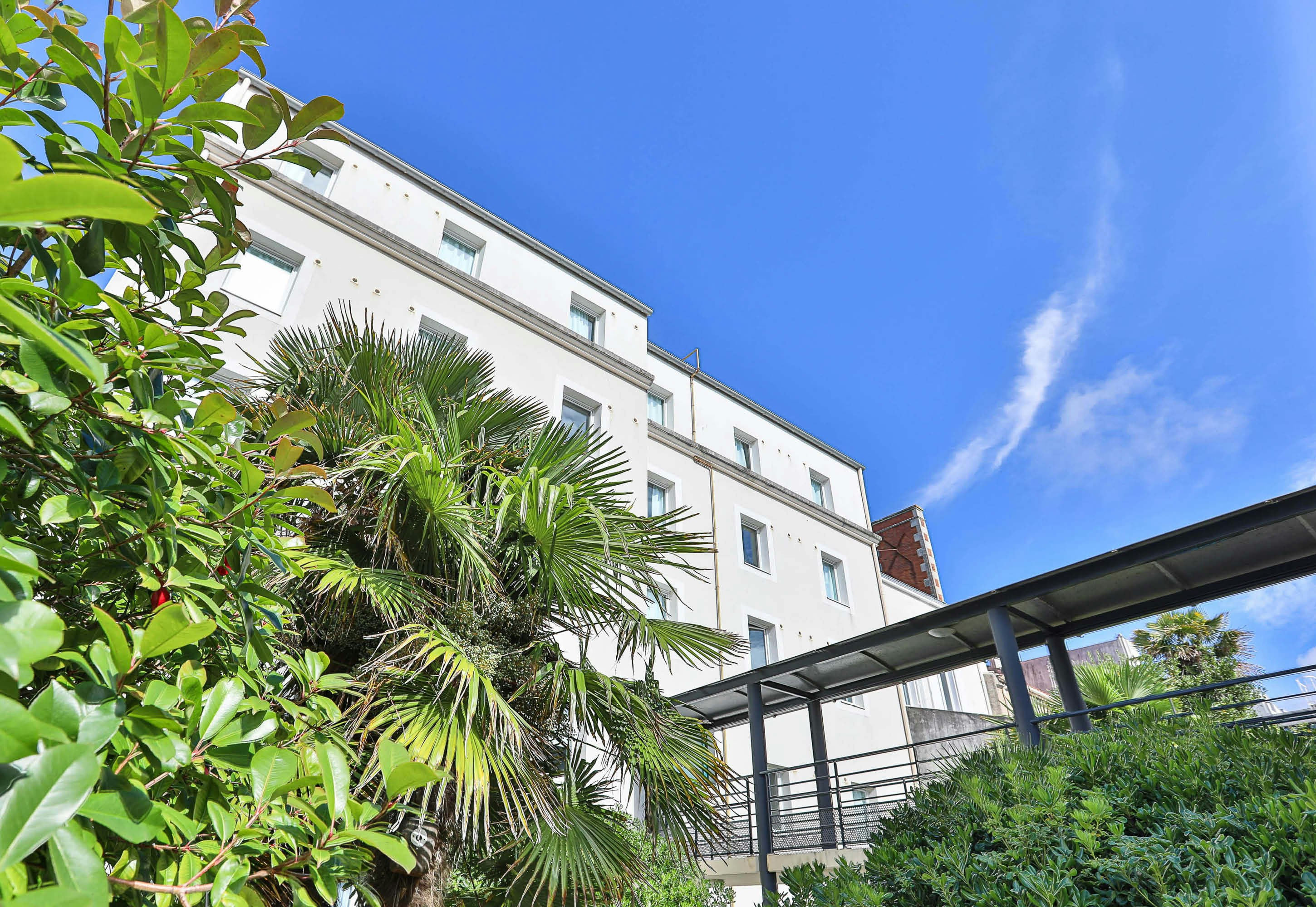 B&B Hotel Les Sables d Olonne Centre Gare in LES SABLES DOLONNE