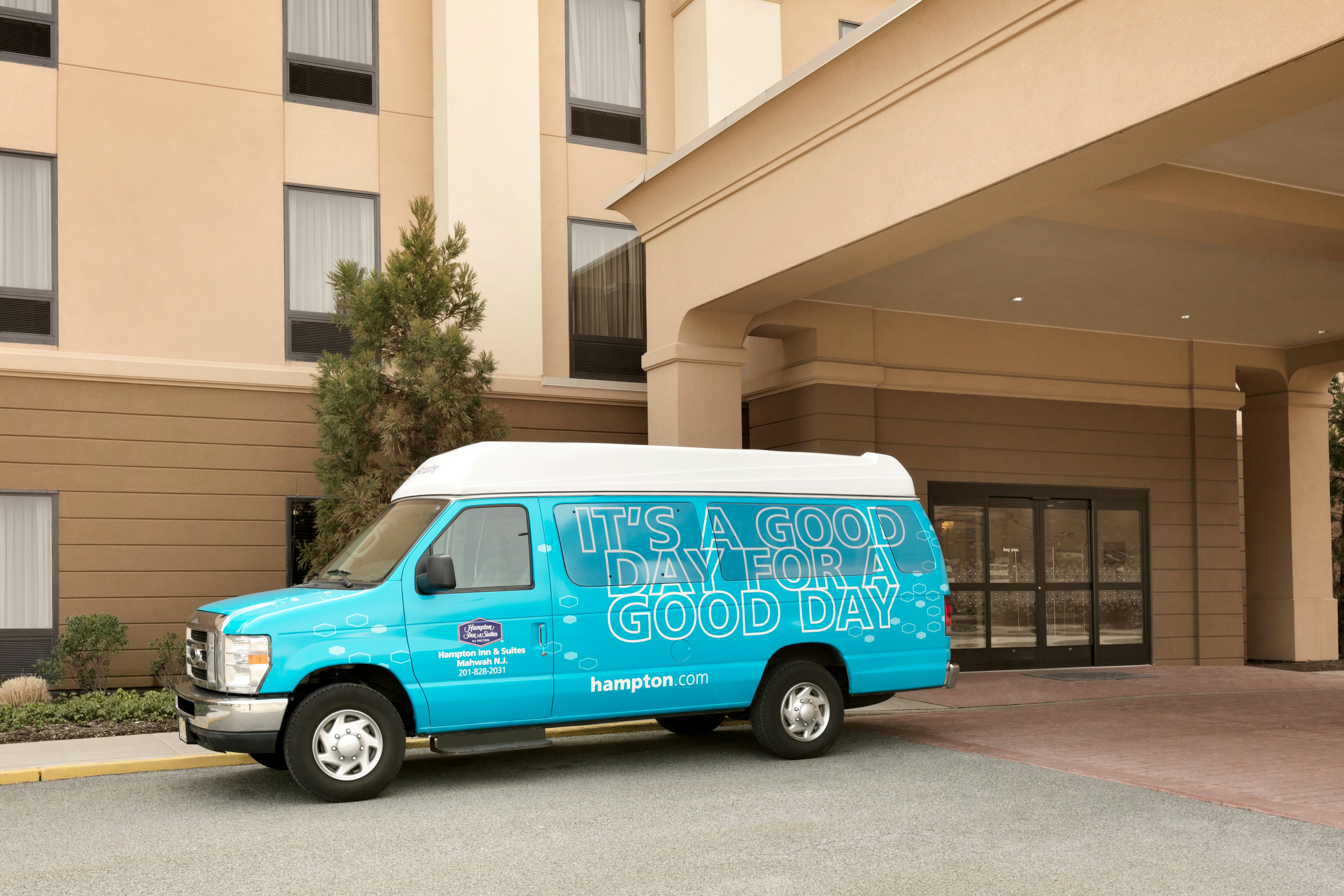 Hampton Inn & Suites Mahwah 57/60