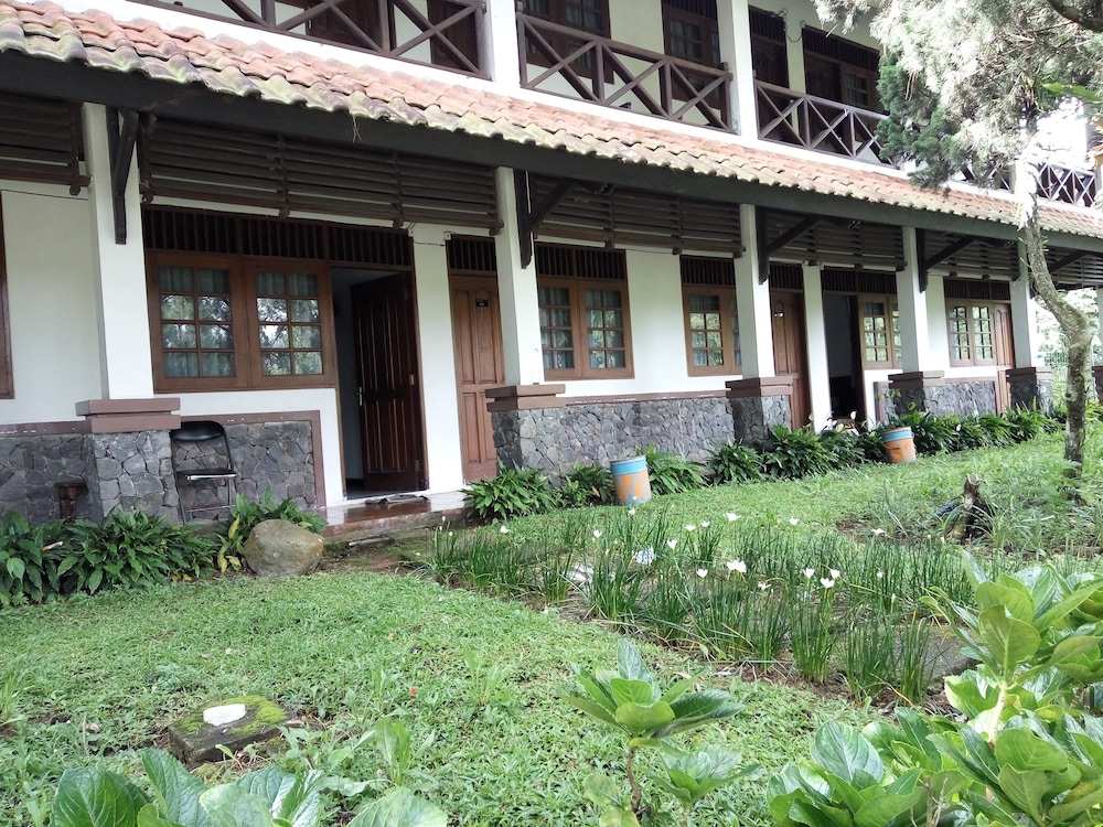 Berlian Resort 3/40