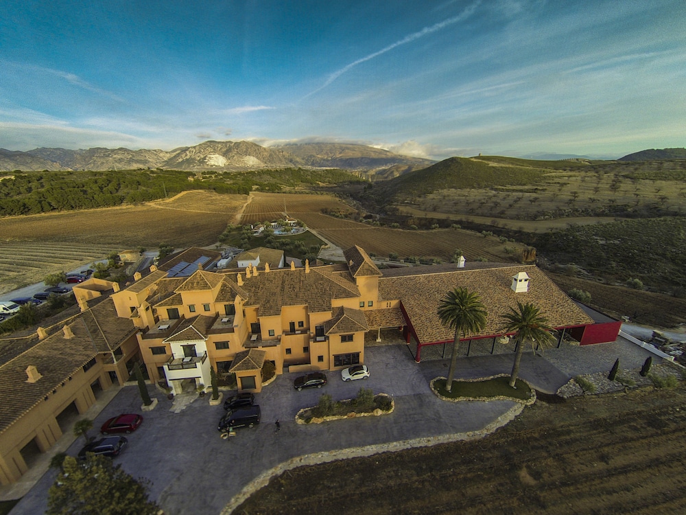 Hotel & Winery Senorio de Nevada 33/40