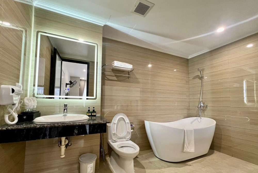Grand Dragon Noi Bai Hotel 20/22