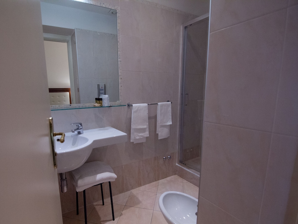 Residenza Hotel Cimabue 15/71