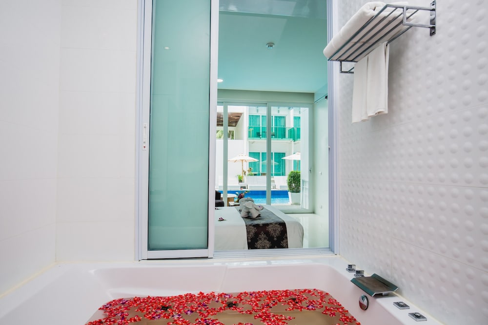 KC Beach Hotel Samui (Ex KC Beach Club & Pool Villas) 113/141