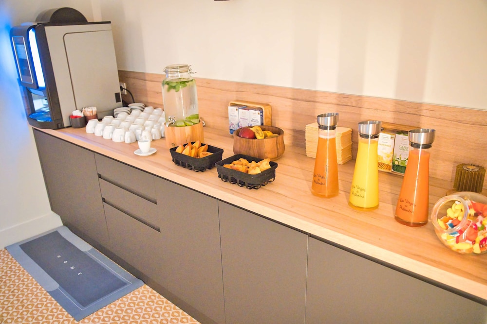 Hotel Yac Paris Clichy, a member of Radisson Individuals 20/50