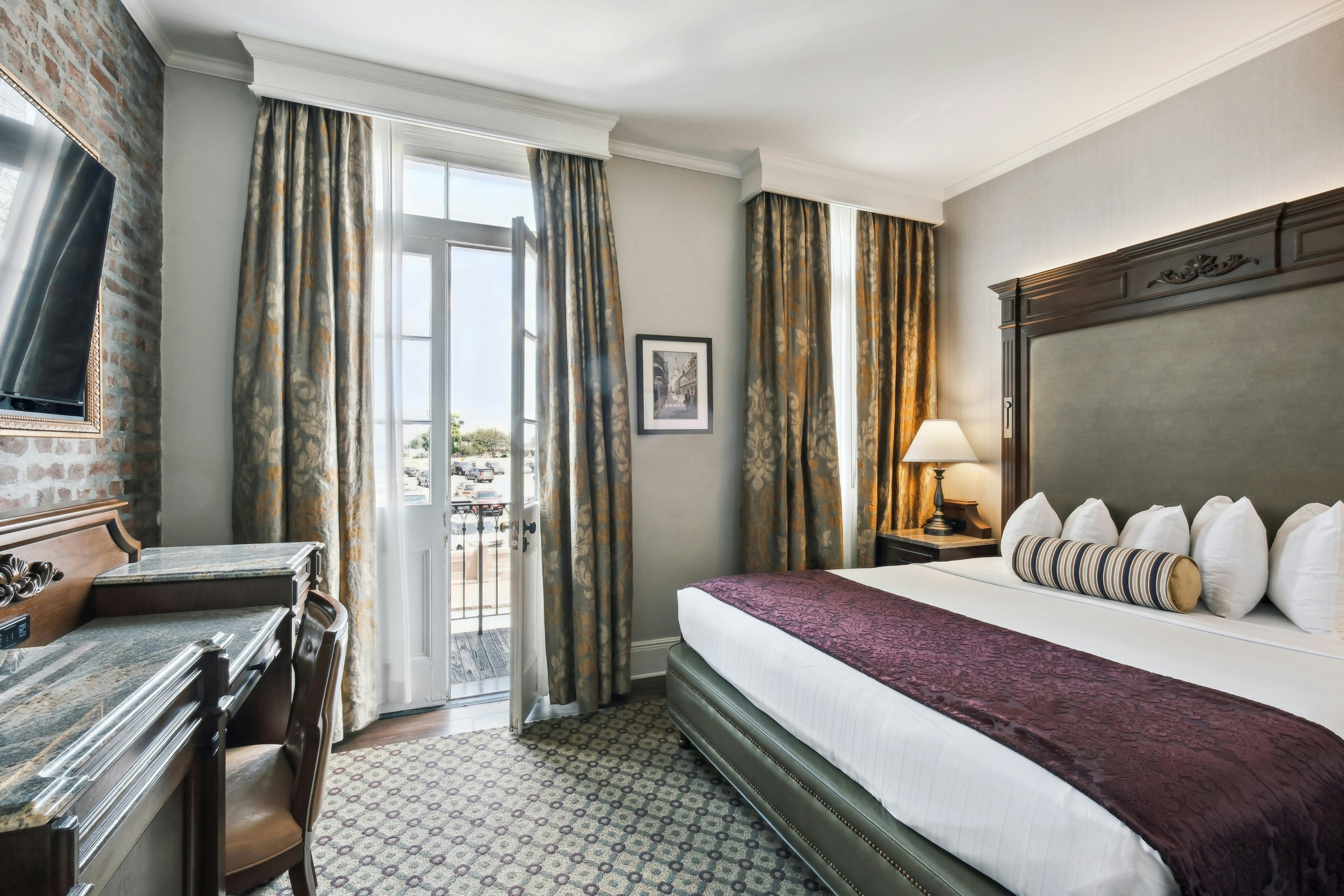 Historic French Market Inn 5/24