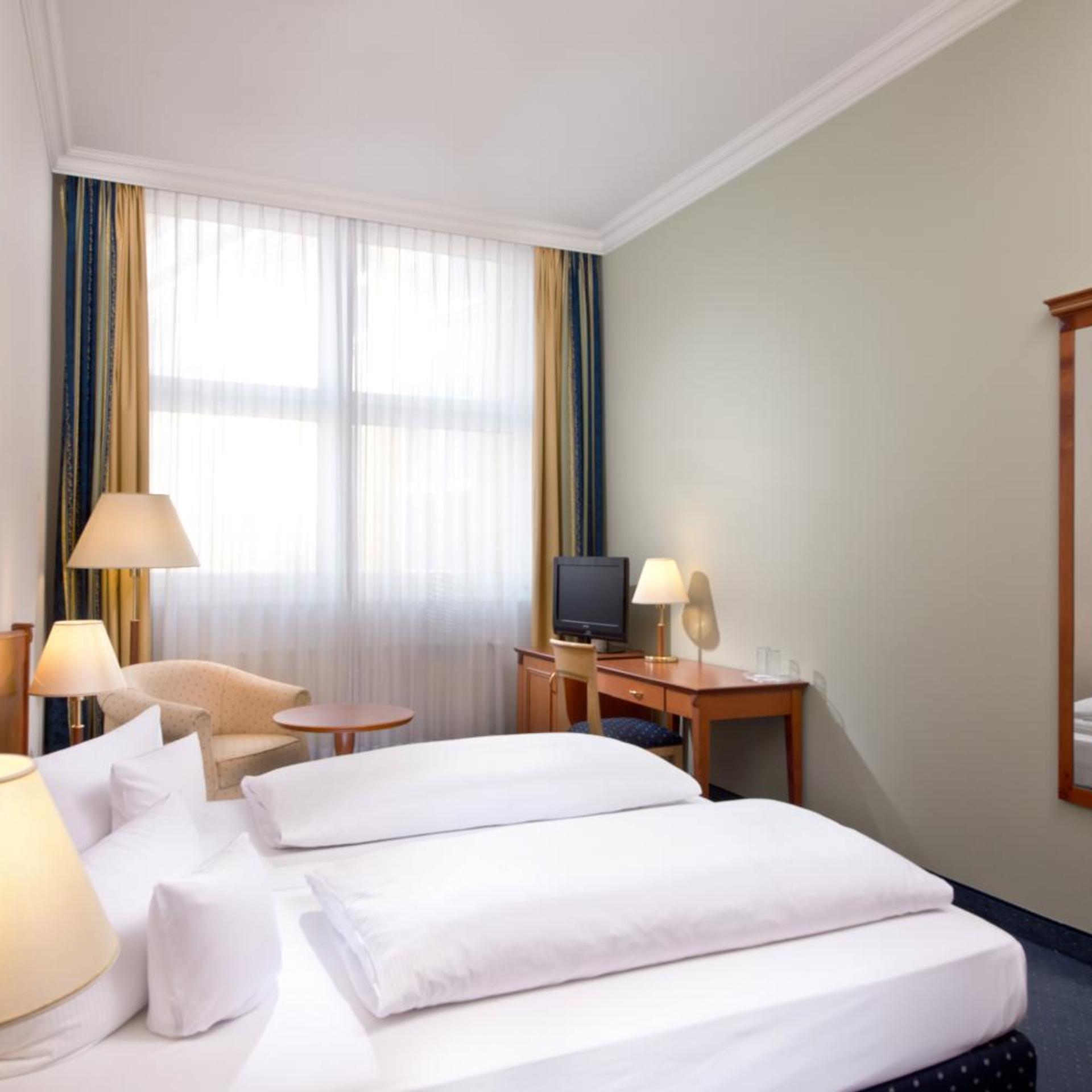 Standard, King Bed