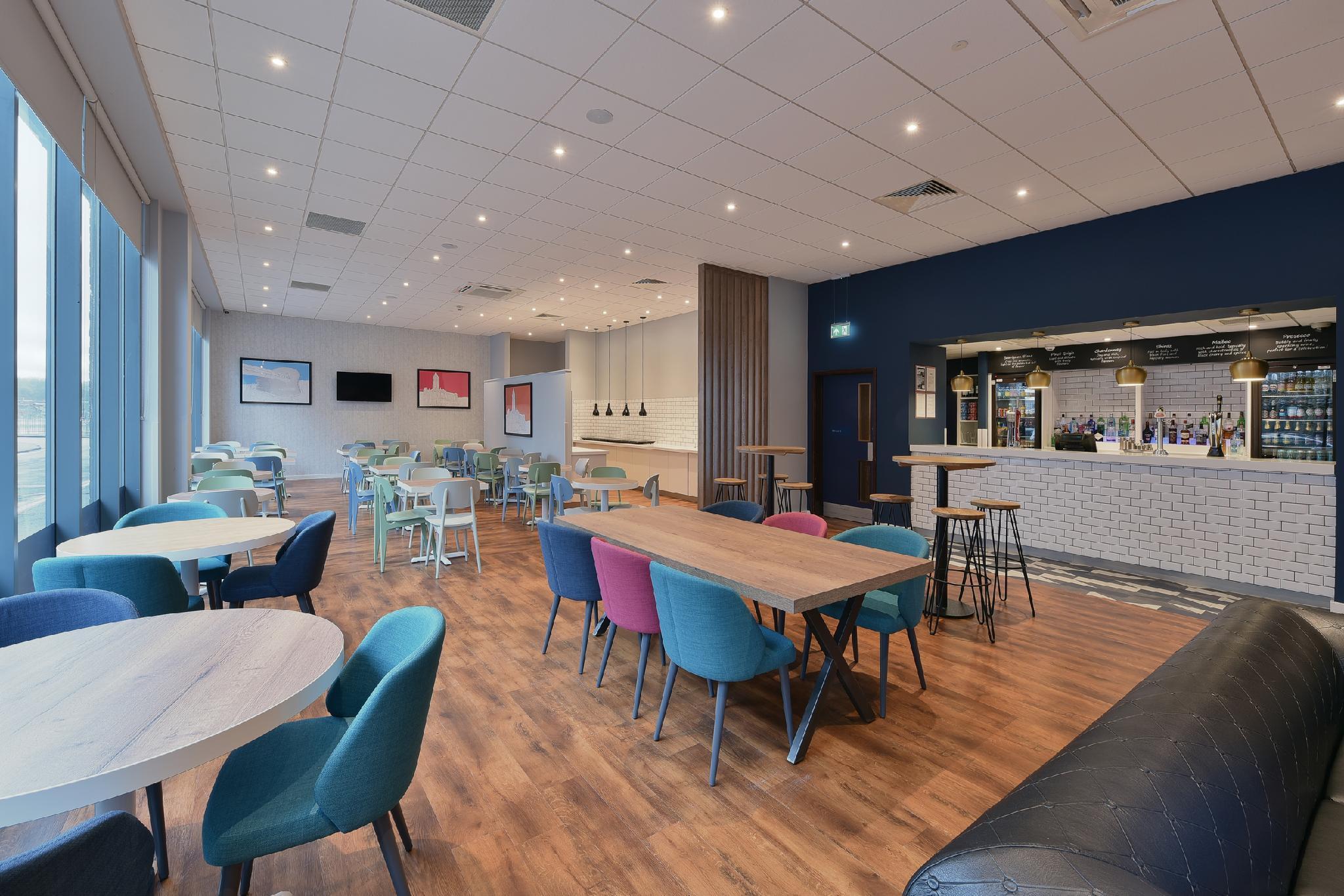 Travelodge Birmingham Central Bull Ring 37/41