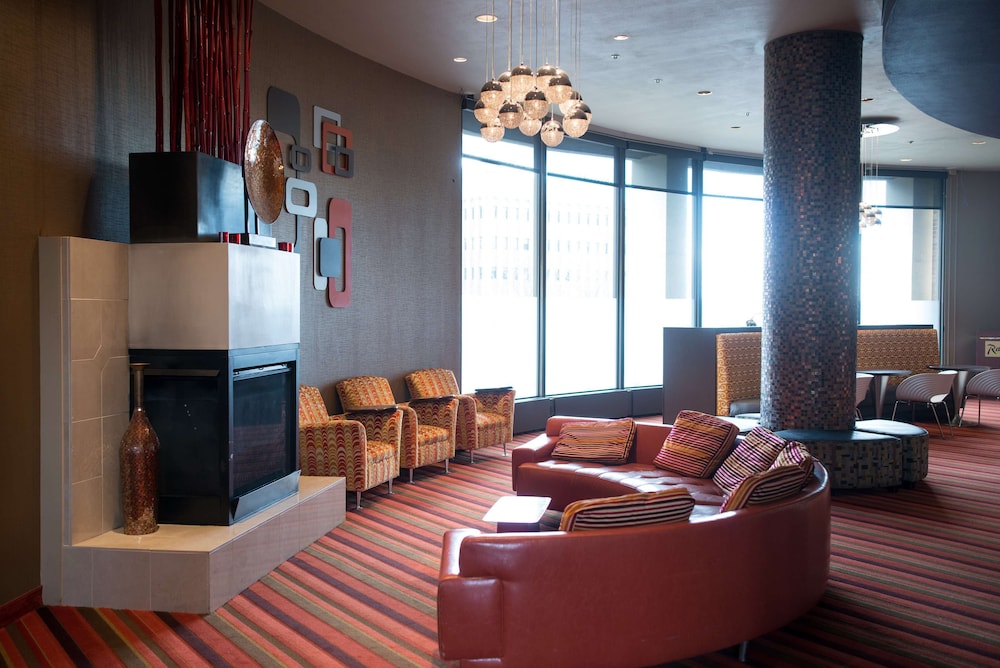 Radisson Hotel Duluth-Harborview 23/34