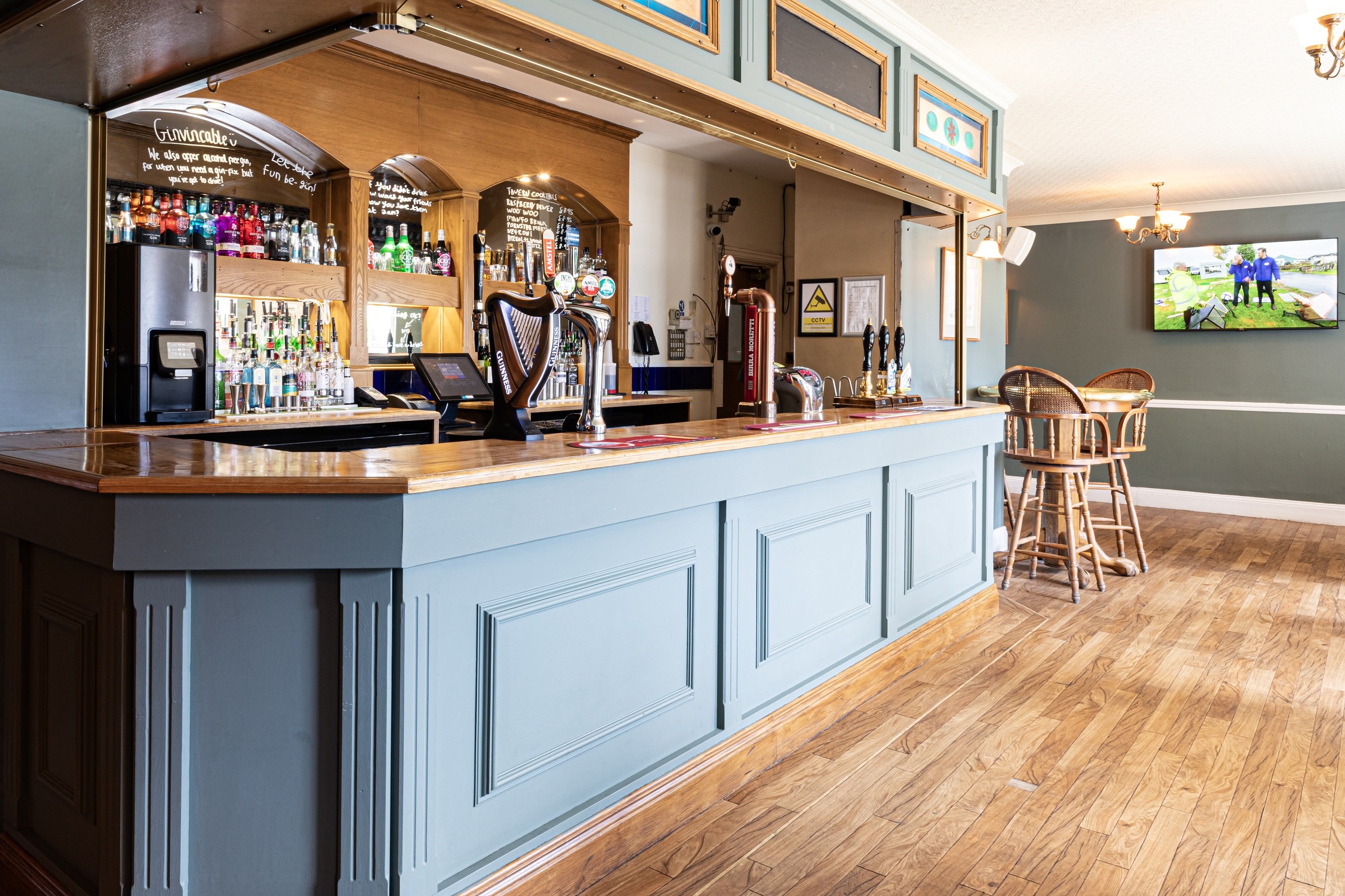 Lake District Castle Inn 2/50