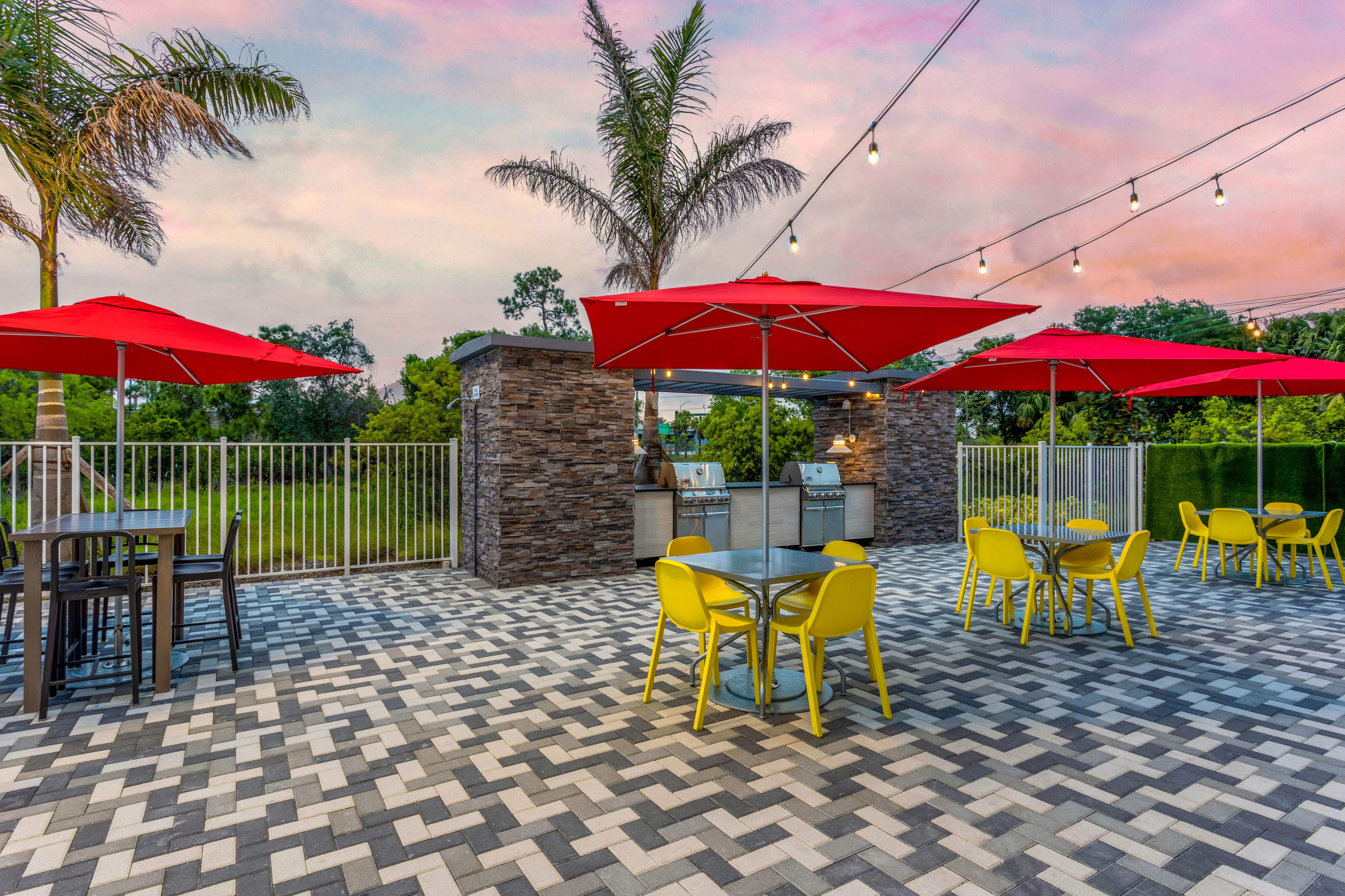 Home2 Suites by Hilton Vero Beach I-95 13/18