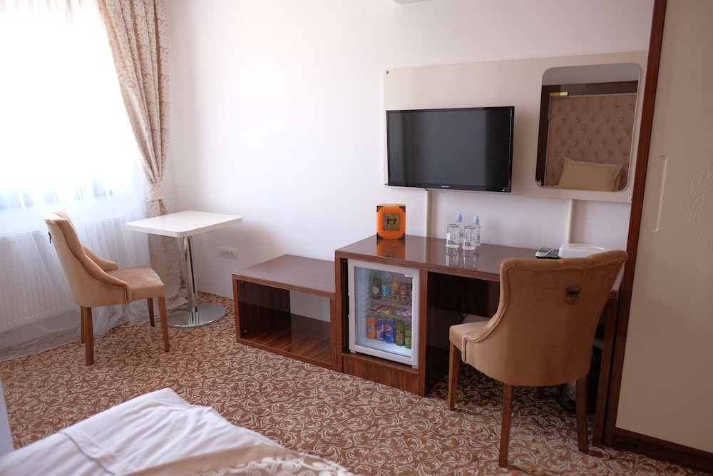New Hotel 14/40