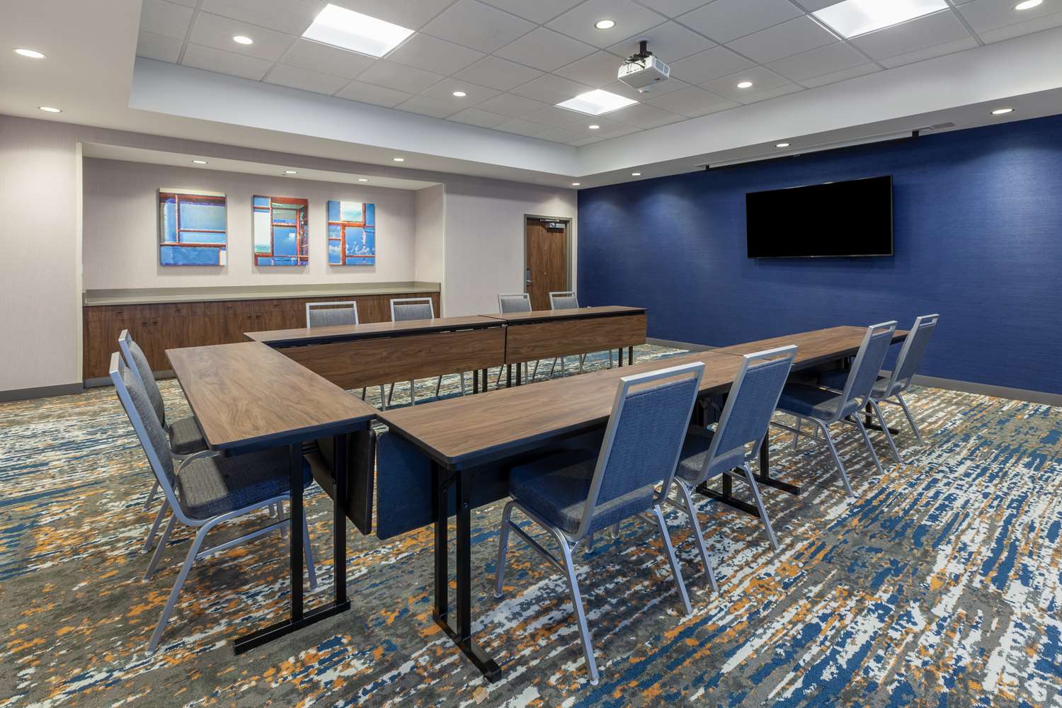 Hampton Inn Bloomfield Hills Detroit, MI 12/17