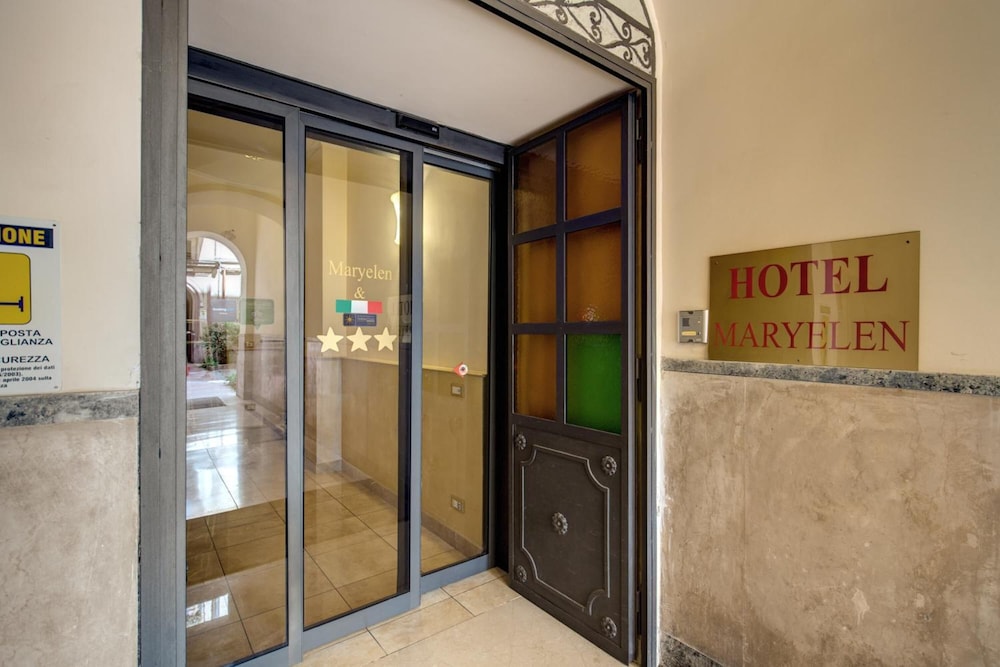 Hotel Maryelen 2 8/50