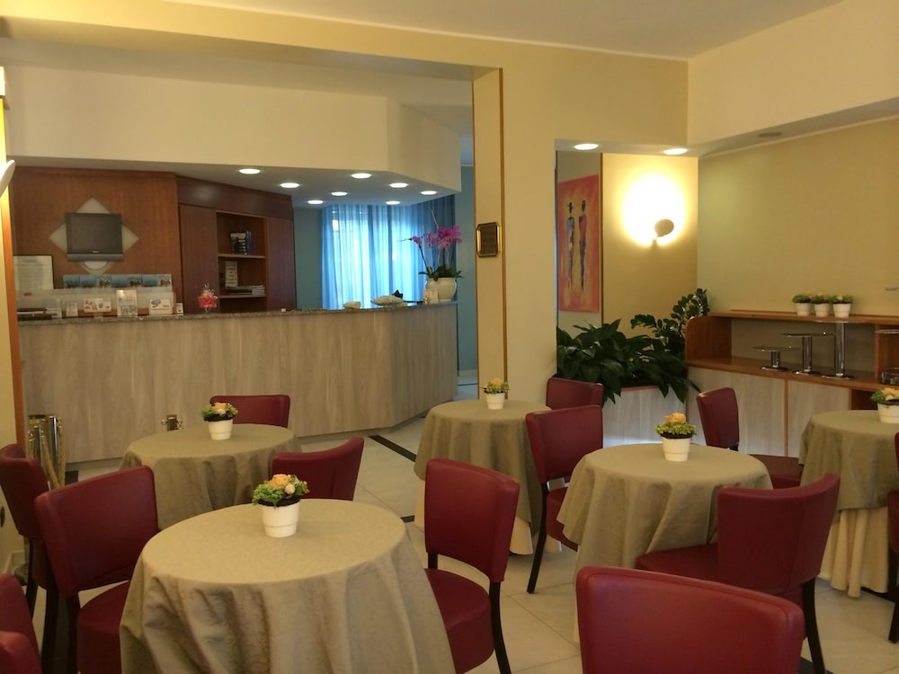 Hotel Arcobaleno 42/44