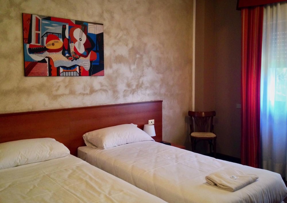 Hotel Forum 21/70