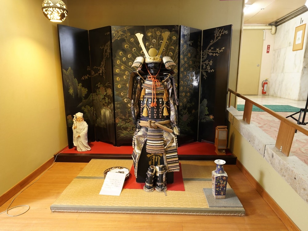 MORI NO RYOTEI MOUNT BANDAI 8/34
