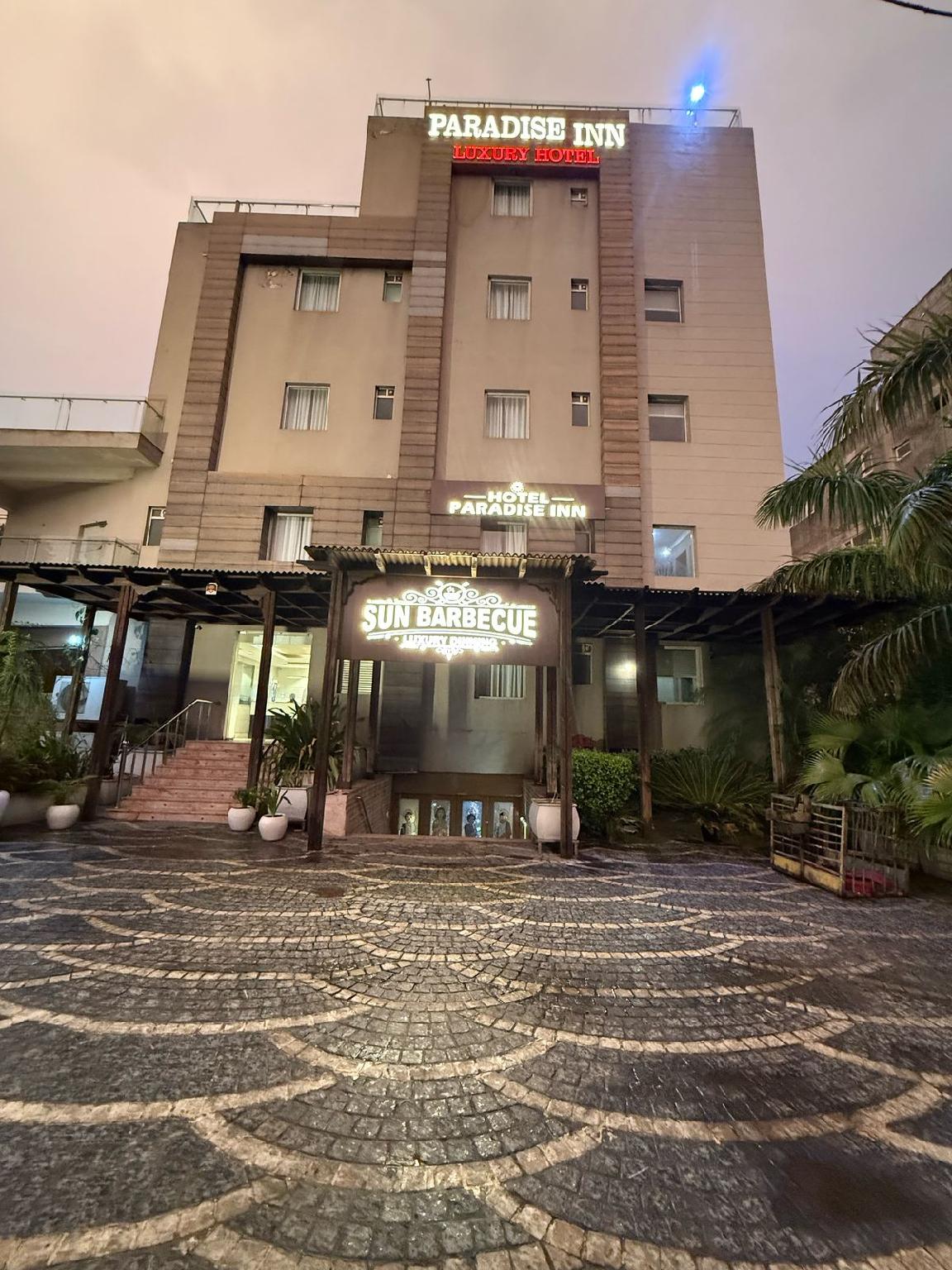 HOTEL PARADOR AGRA 5/45