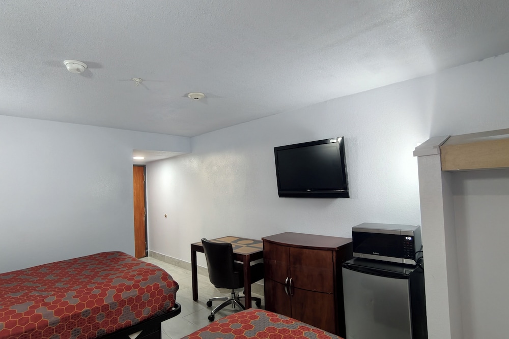 Classic Inn San Marcos, TX 38/60