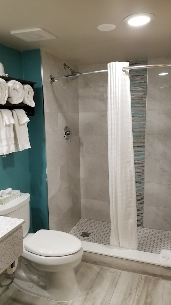 Best Western Intracoastal Inn 9/32