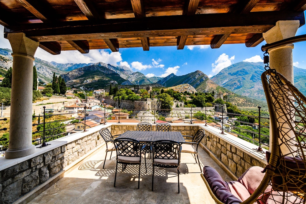 Stara Carsija Resort & Spa in BAR